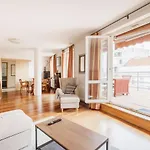 Bright And Spacious Penthouse W/ Terrace & Parking * Budapest
