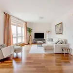 Bright And Spacious Penthouse W/ Terrace & Parking Apartamento *