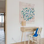 Daire Bright And Spacious Penthouse W/ Terrace & Parking